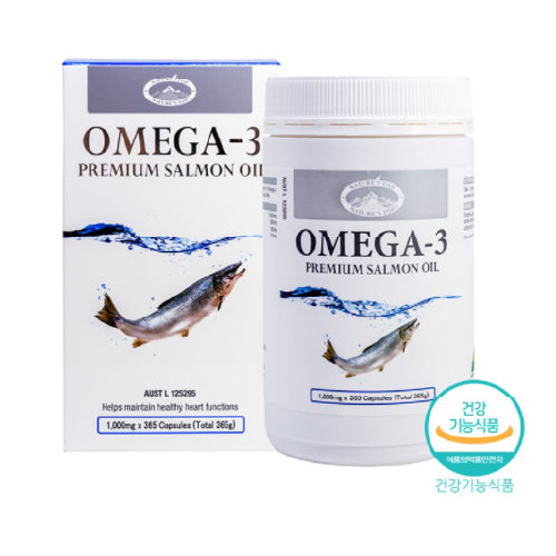 Daily omega 3 fish oil supplement capsules
