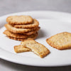 Toasted sesame and coconut crackers by ORION Cosomi