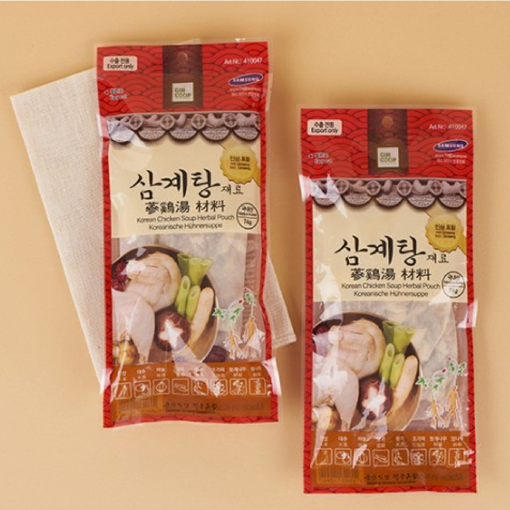 Traditional Korean chicken soup herbs with ginseng pouch